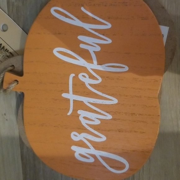 Grateful Fall Pumpkins Door Decor - Picture 3 of 5